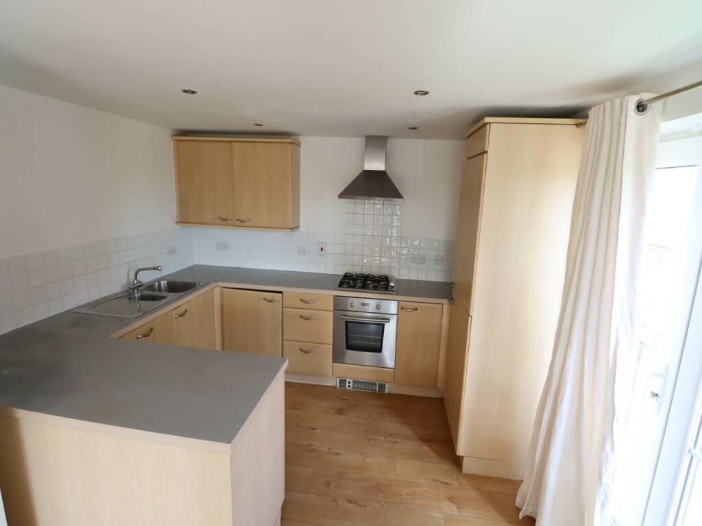 Additional property image - Walker Grove, Hatfield, Hertfordshire