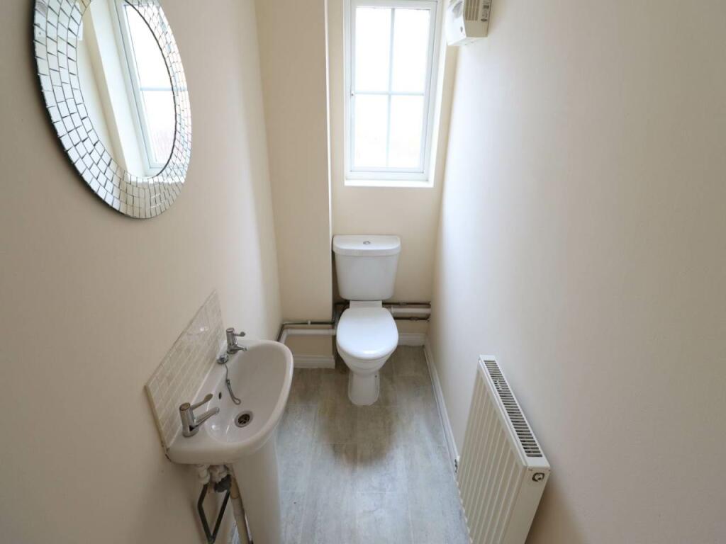 Additional property image - Walker Grove, Hatfield, Hertfordshire