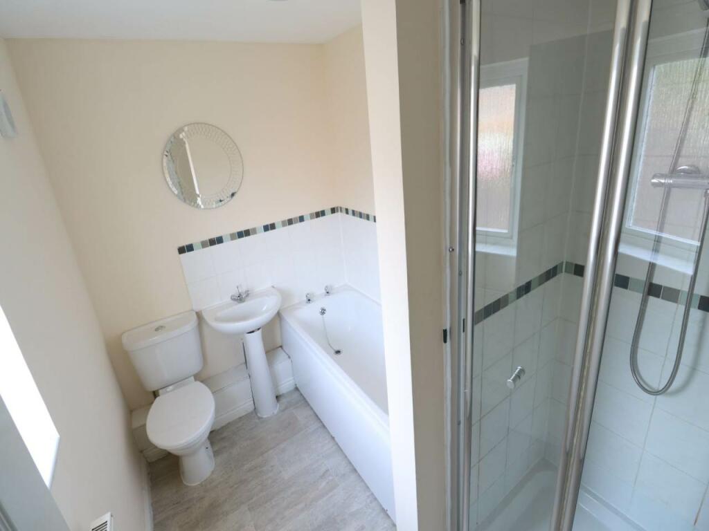 Additional property image - Walker Grove, Hatfield, Hertfordshire