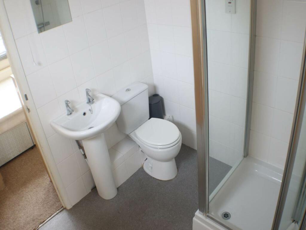Additional property image - Bishops Rise, Hatfield, Hertfordshire