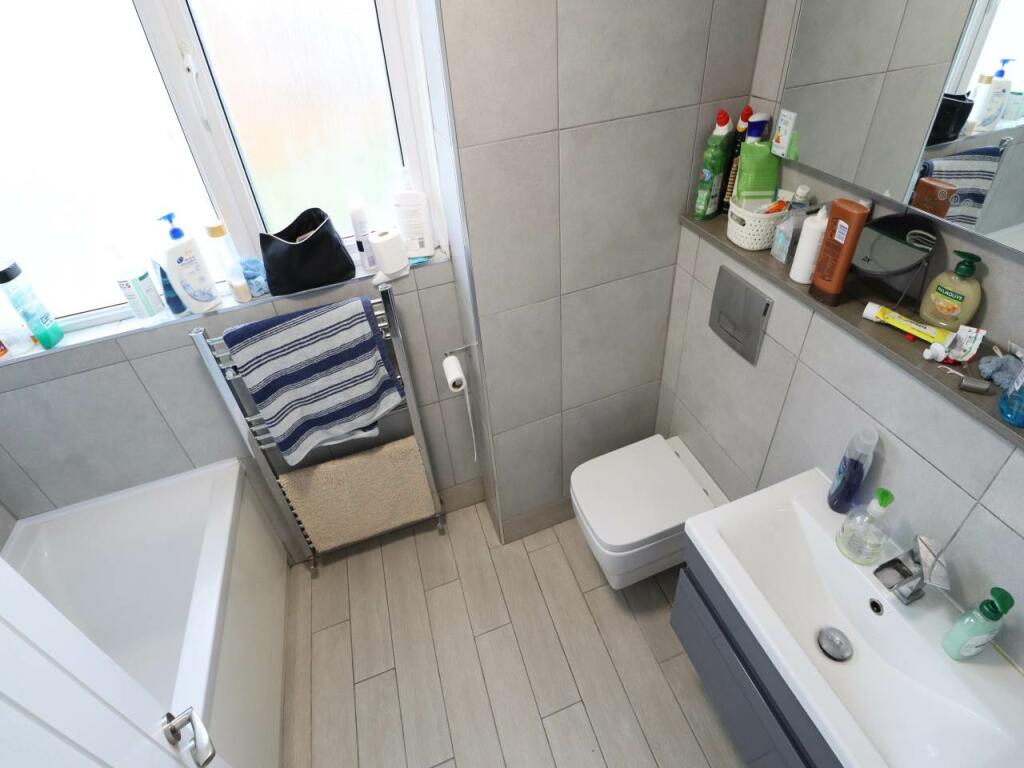 Additional property image - Wood Close, Hatfield, Hertfordshire