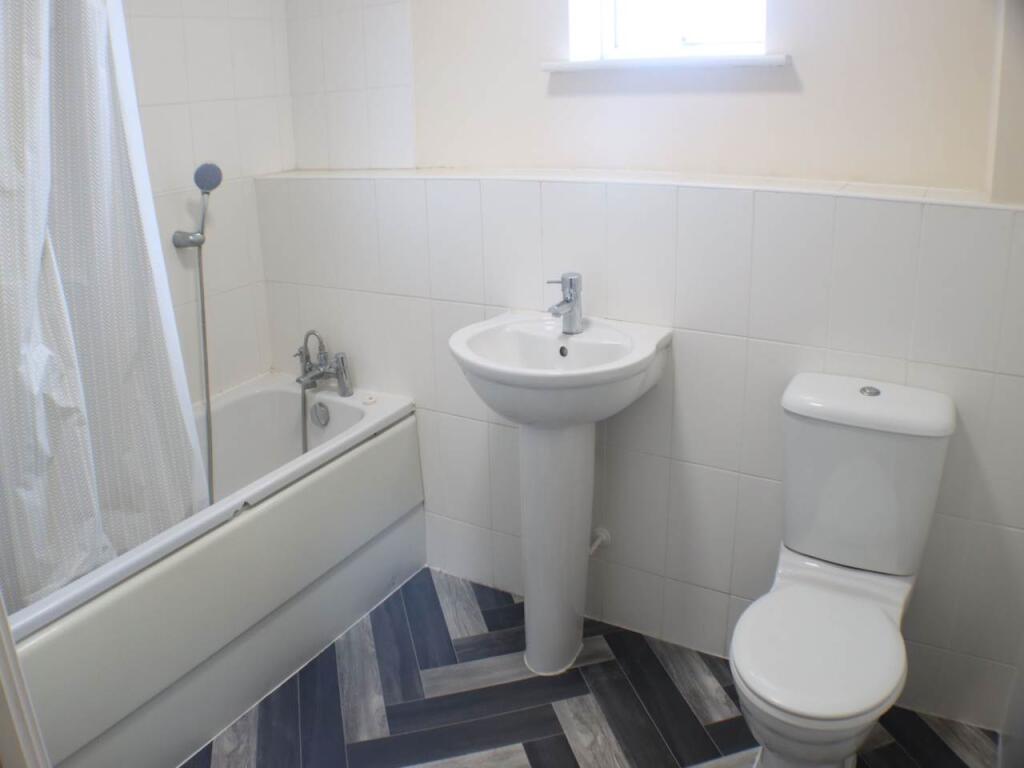 Additional property image - Aviation Avenue, Hatfield, Hertfordshire