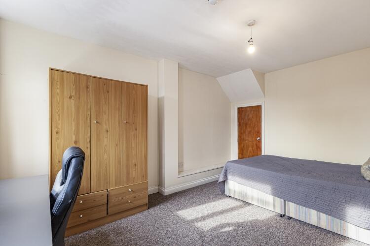 Main image of property: Cowley Road Oxford OX4