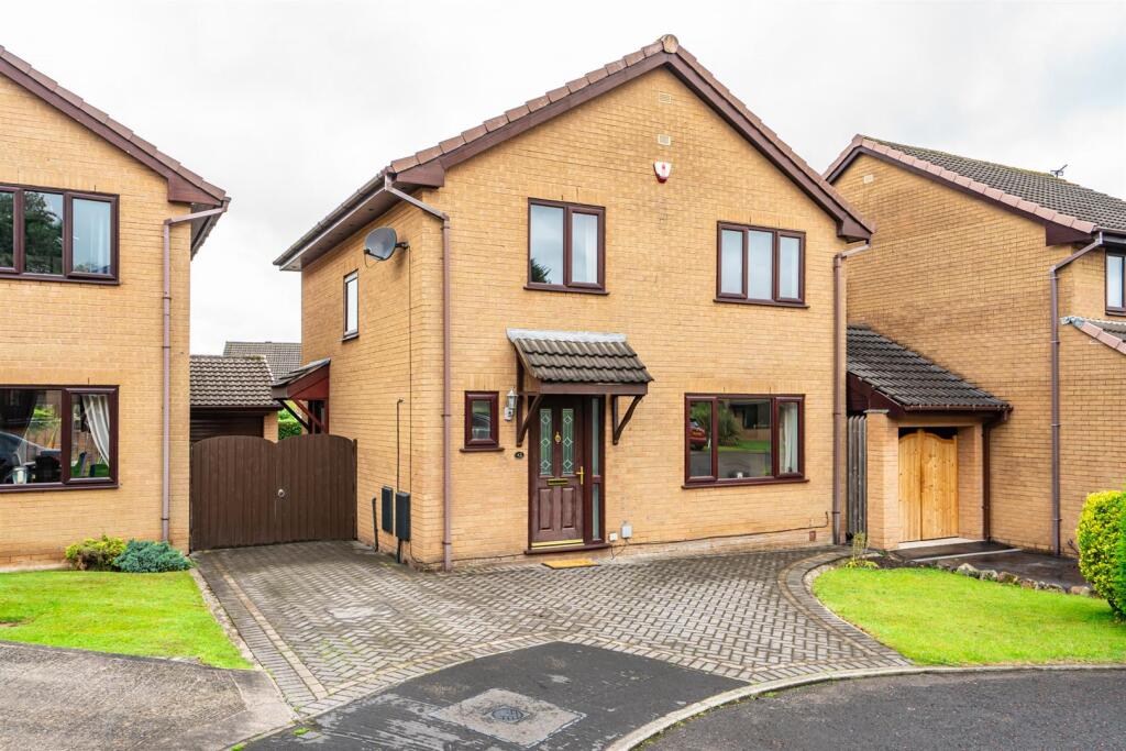 Main image of property: Ingleborough Way, Leyland