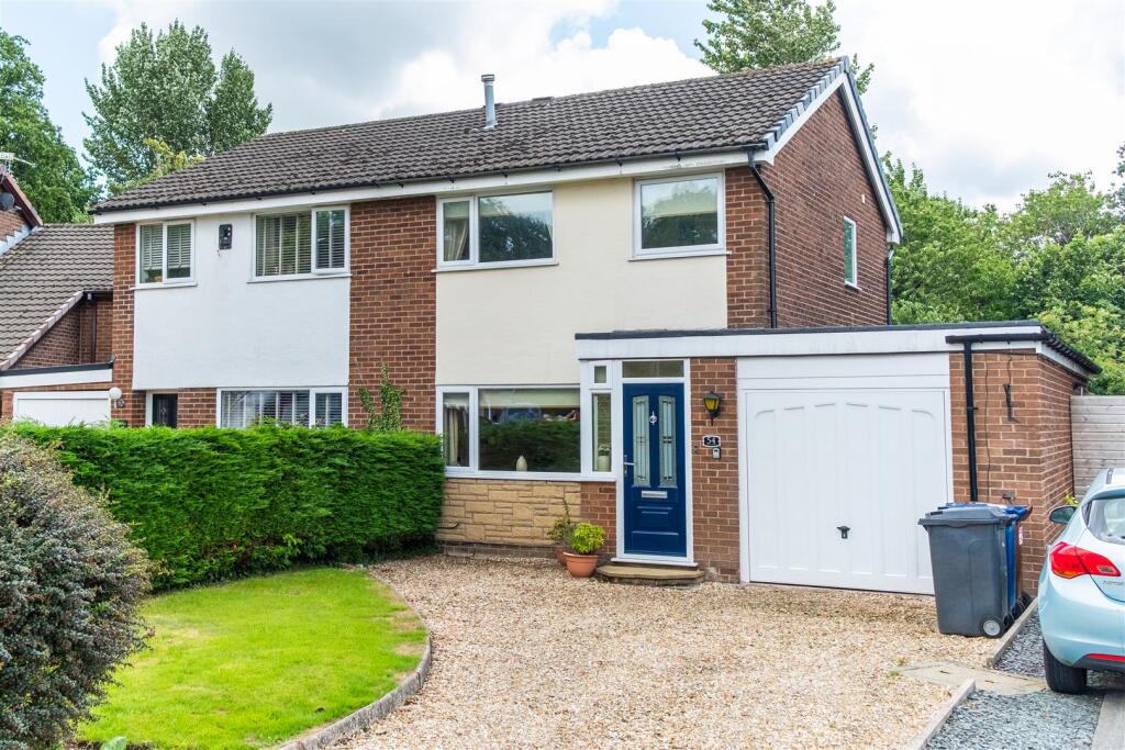 Main image of property: St. James Gardens, Leyland