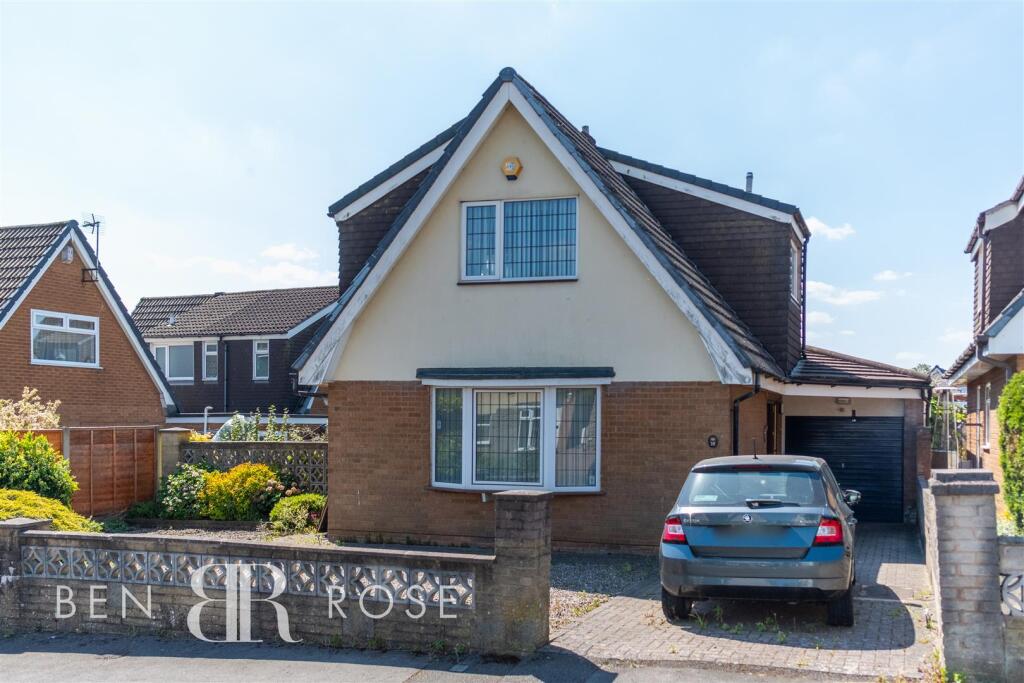 Main image of property: Bispham Avenue, Farington Moss, Leyland