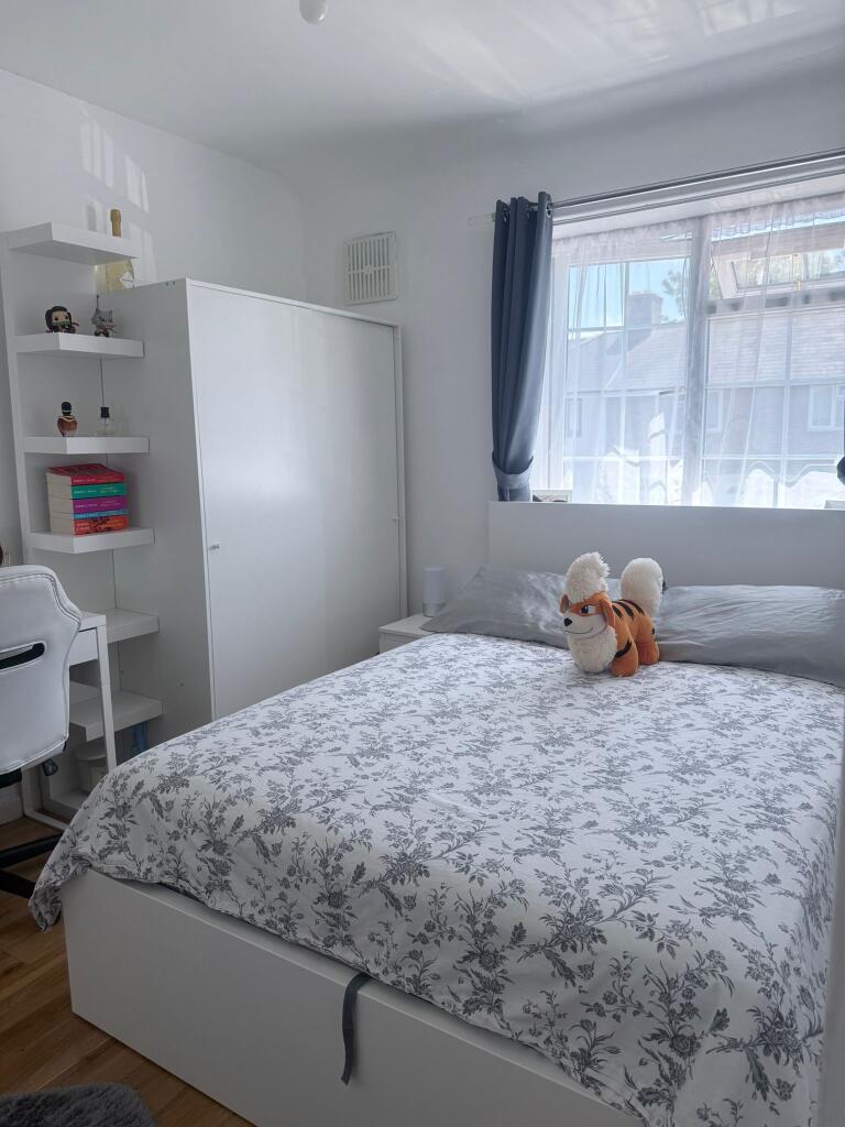 Main image of property: Thornton Road, SM5