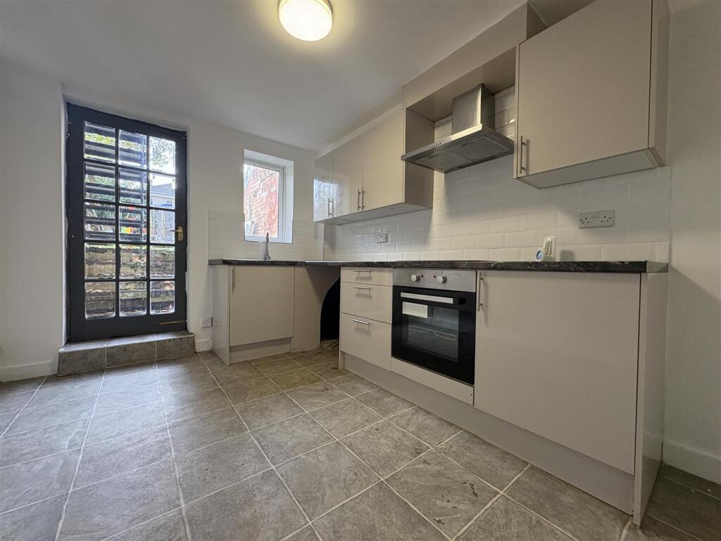 Main image of property: George Street, Reading, Berkshire