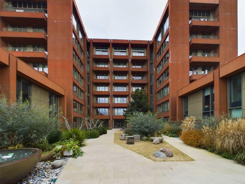 Main image of property: Canal Reach, King's Cross