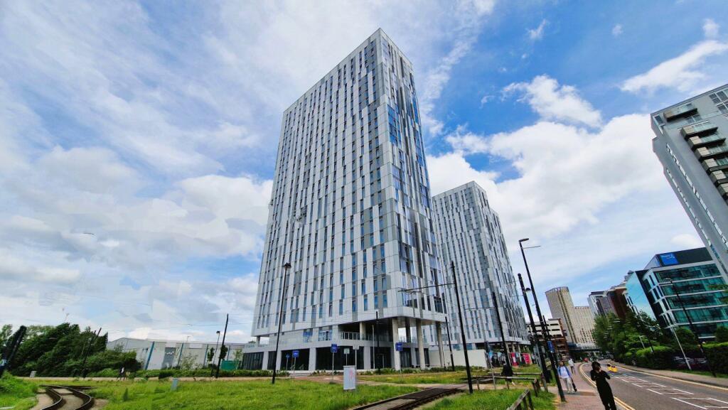 Main image of property: Michigan Point D, Michigan Ave, Salford M50 2HP