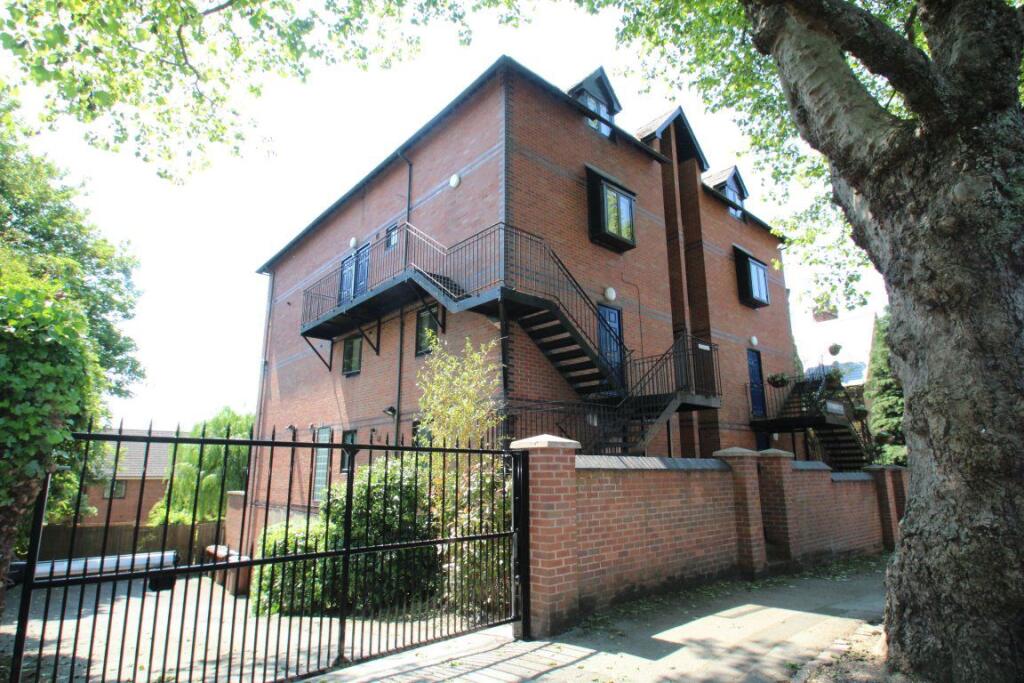Main image of property: Cavendish Place, Cavendish Crescent South, NG7 1ED