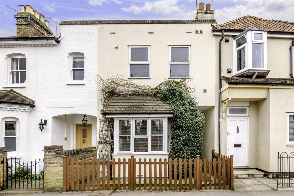 Main image of property: Queens Road, Hersham, Walton-on-Thames, Surrey, KT12
