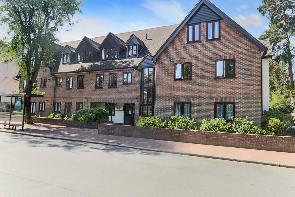 1 bedroom apartment for sale in Coulsdon Road, Coulsdon, CR5