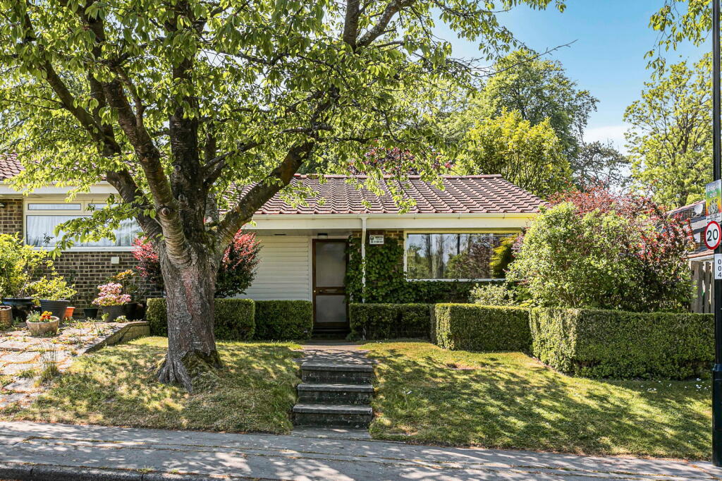 Main image of property: Alder Croft, Coulsdon, CR5 2SN