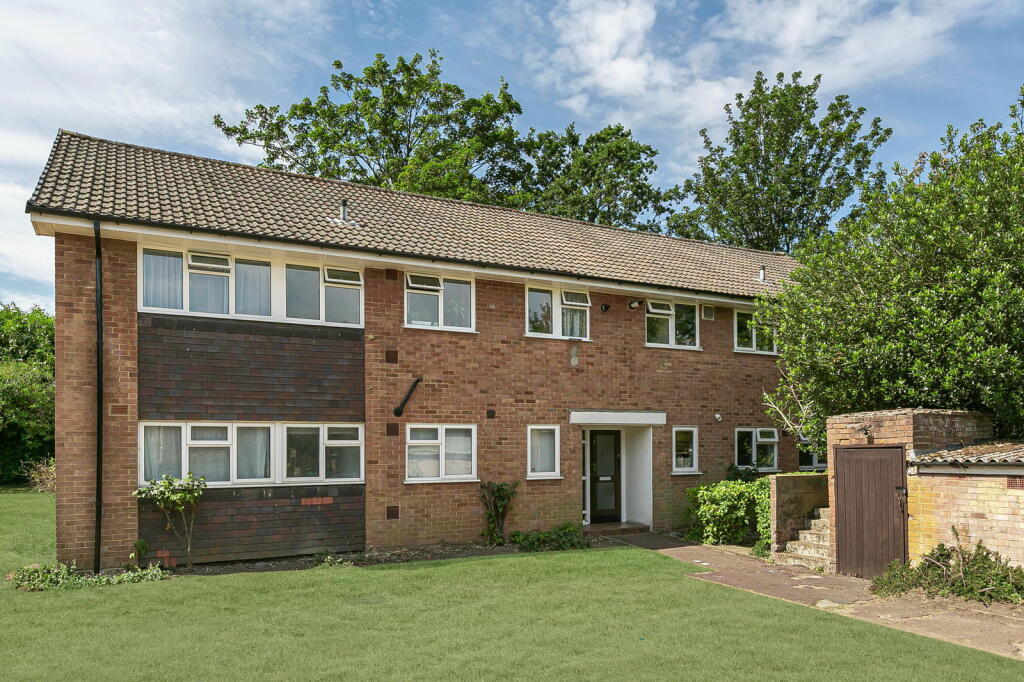 Main image of property: Pampisford Road,South Croydon,CR2 6DL