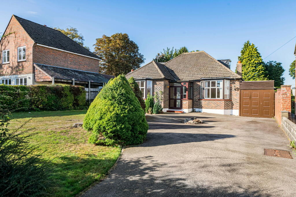 Main image of property: Park Avenue, Caterham, CR3 6AH