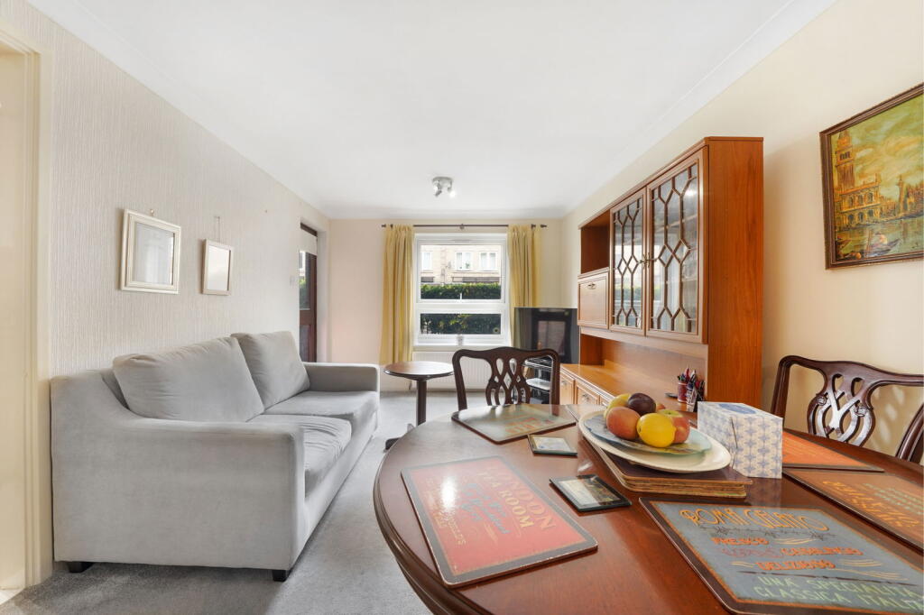 Main image of property: Manchester Road, London, E14 3BE