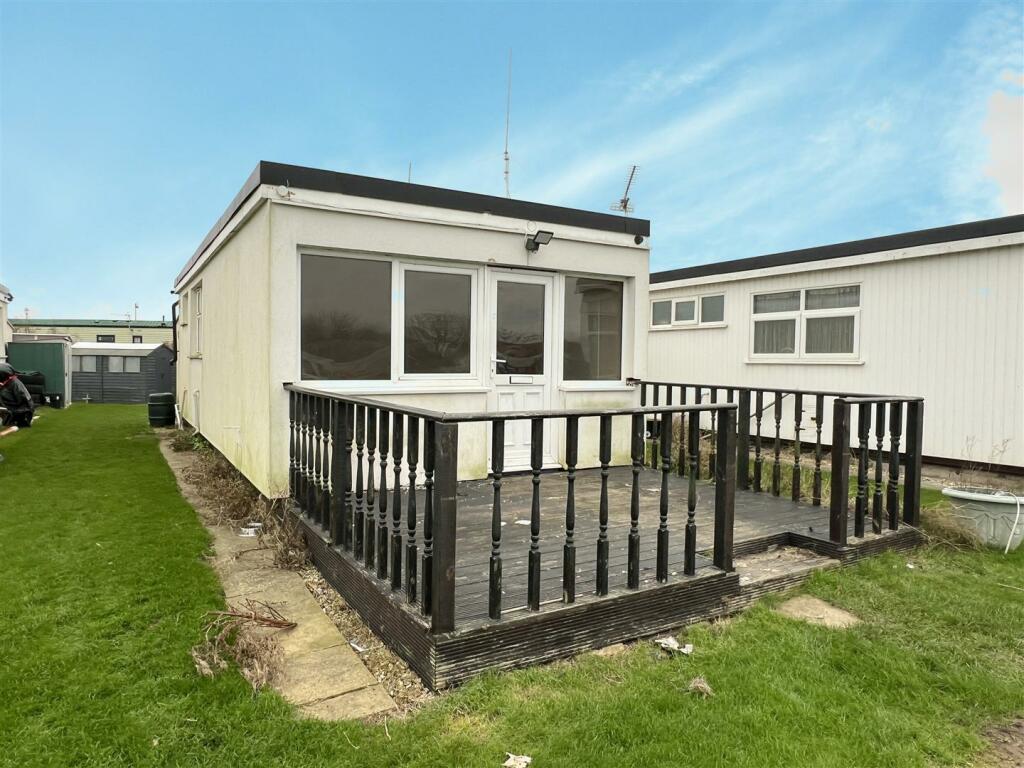 Main image of property: Primrose Lane, Sutton-On-Sea