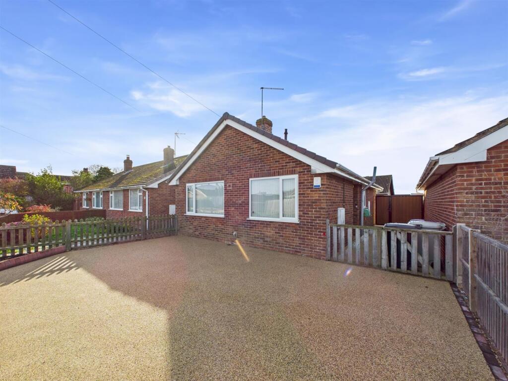 Main image of property: Marine Avenue, Sutton-On-Sea