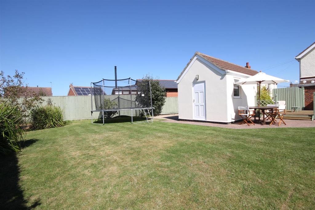 3 bedroom detached house for sale in Church Lane, SuttonOnSea