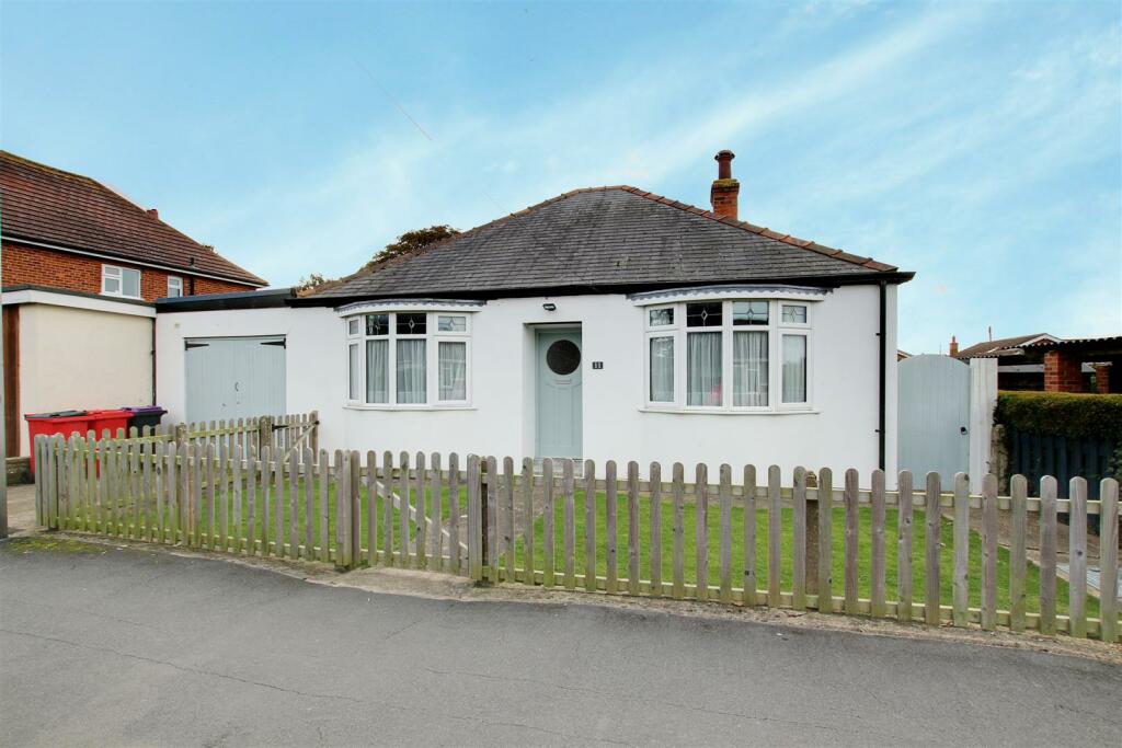 3 bedroom detached bungalow for sale in South Road, SuttonOnSea