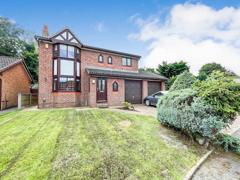 4 bedroom detached house for sale in The Fairways, Whitefield, M45