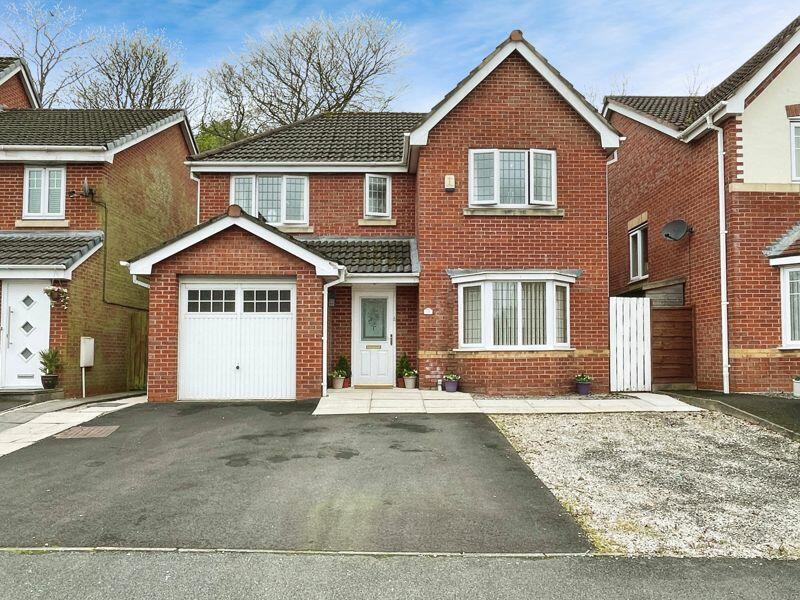 4 bedroom detached house for sale in Tunstall Close, Bury, BL9