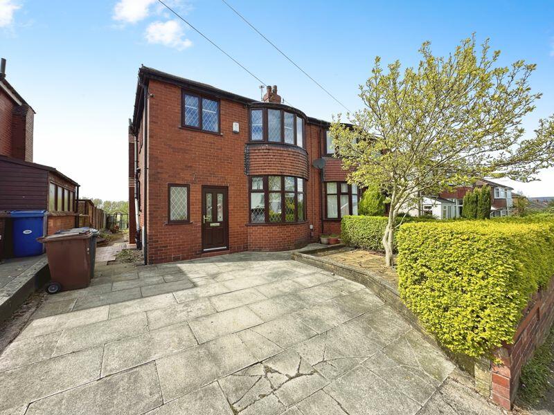 3 bedroom semidetached house for sale in Outwood Road, Radcliffe, M26