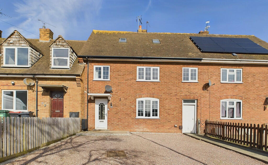 3 bedroom terraced house for sale in Blacon Avenue, Blacon, CH1