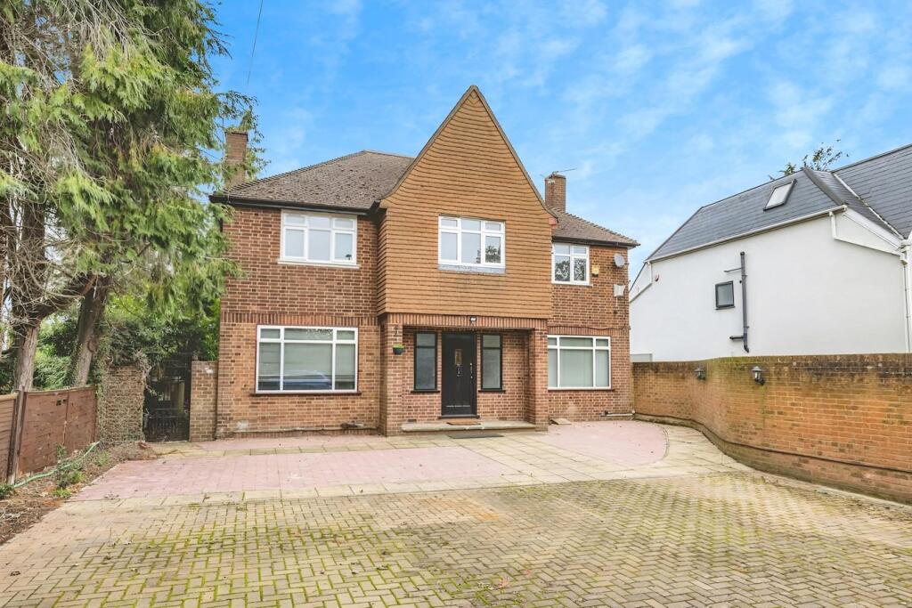 Main image of property: Slough Road, Iver Heath, SL0