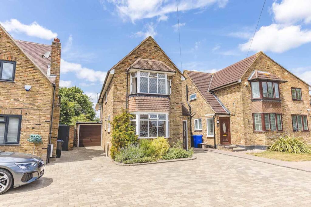 Main image of property: Chequers Orchard, Iver, SL0