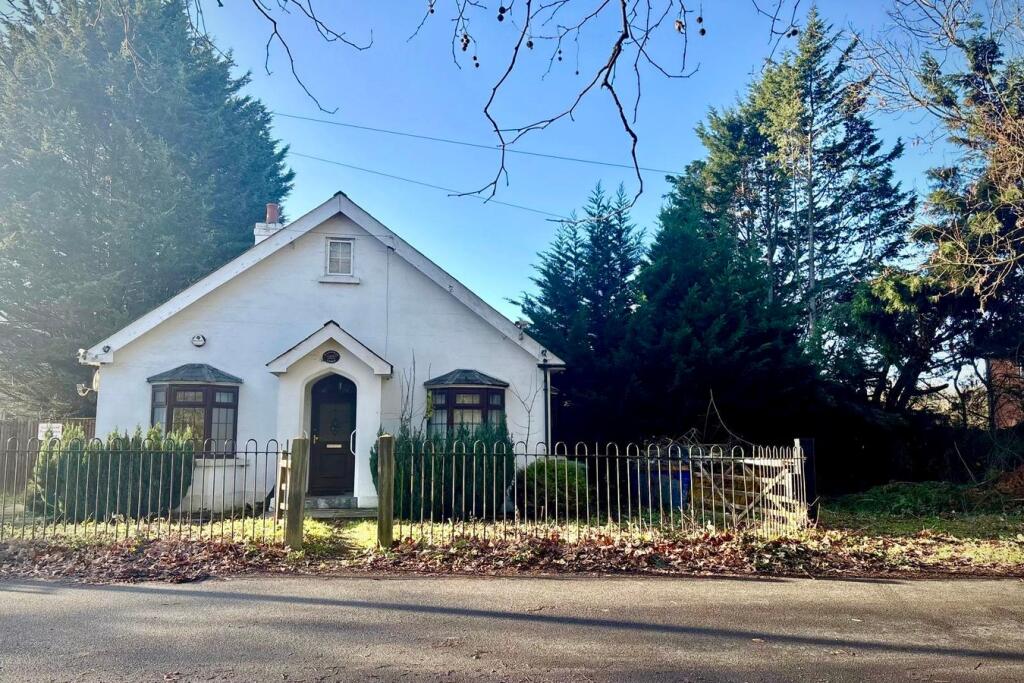 Main image of property: Slough Road, Iver Heath, SL0