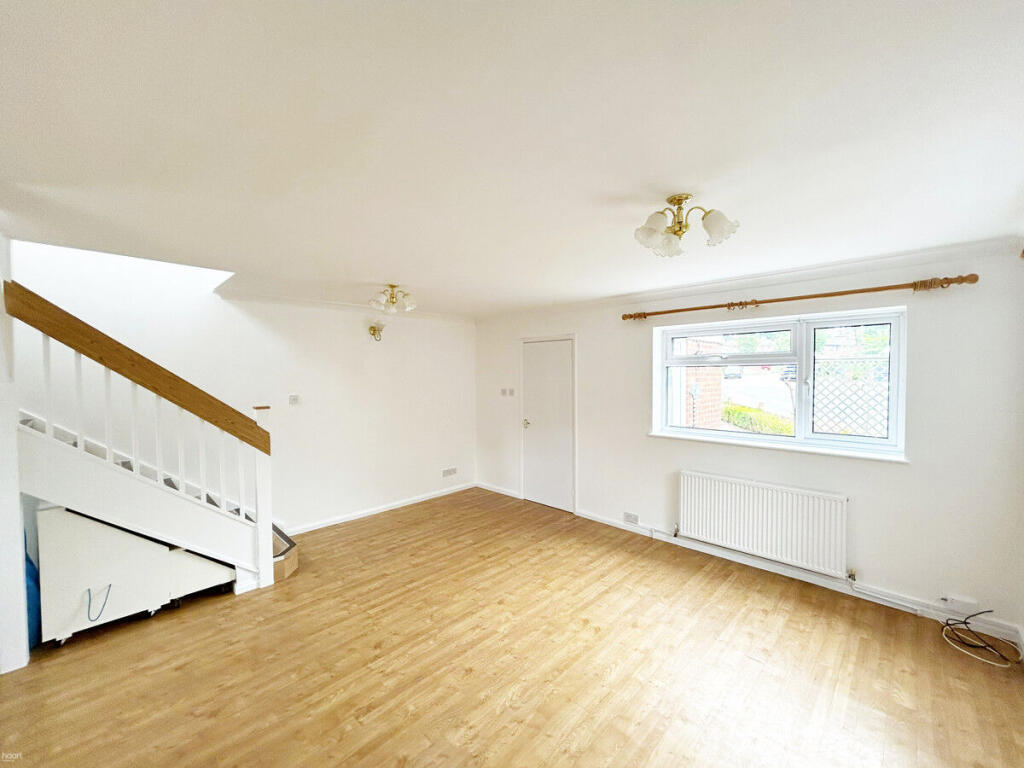 Main image of property: Oakwood Avenue, London