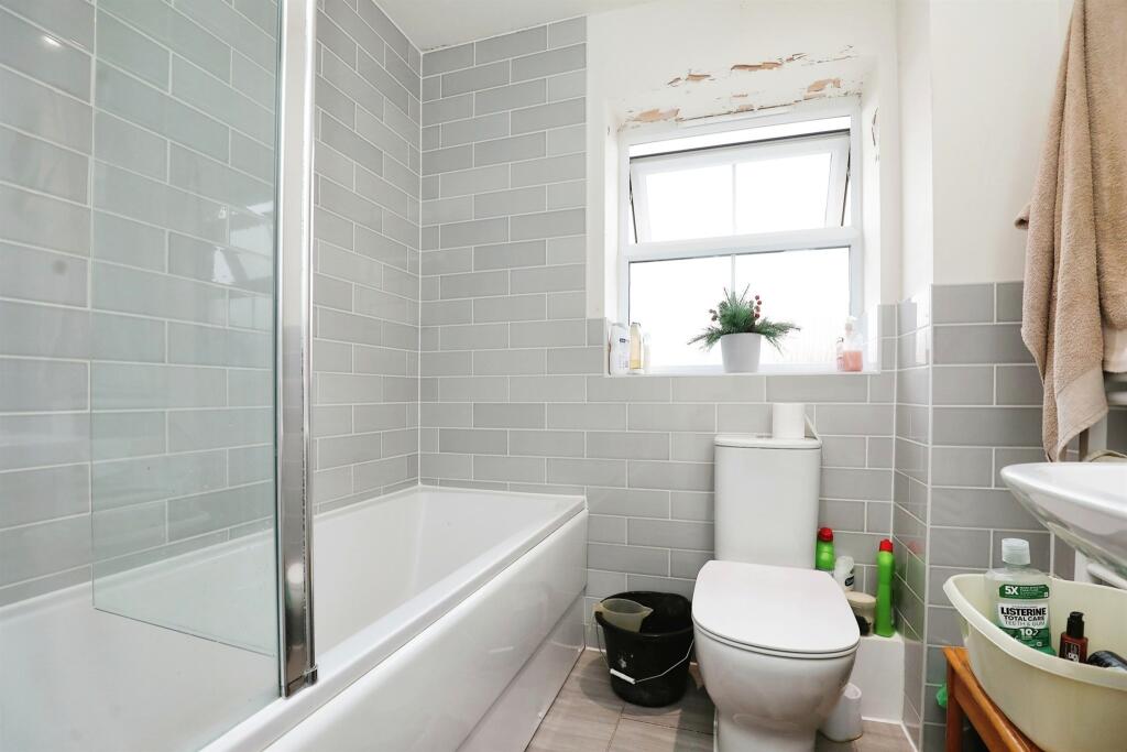 Additional property image - Lincoln Drive, Houlton, Rugby