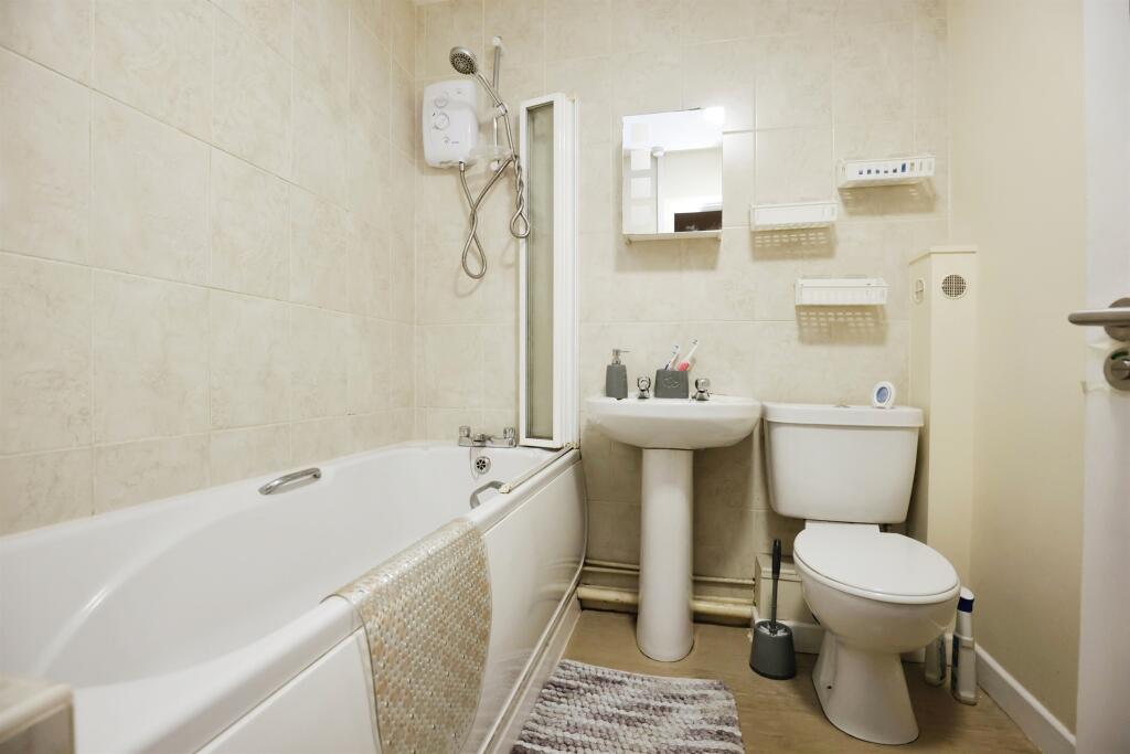 Additional property image - Cambridge Street, Rugby