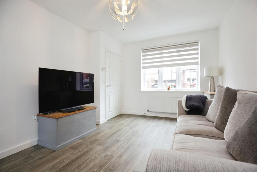 Additional property image - Juniper Way, RUGBY