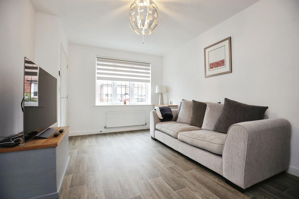 Additional property image - Juniper Way, RUGBY