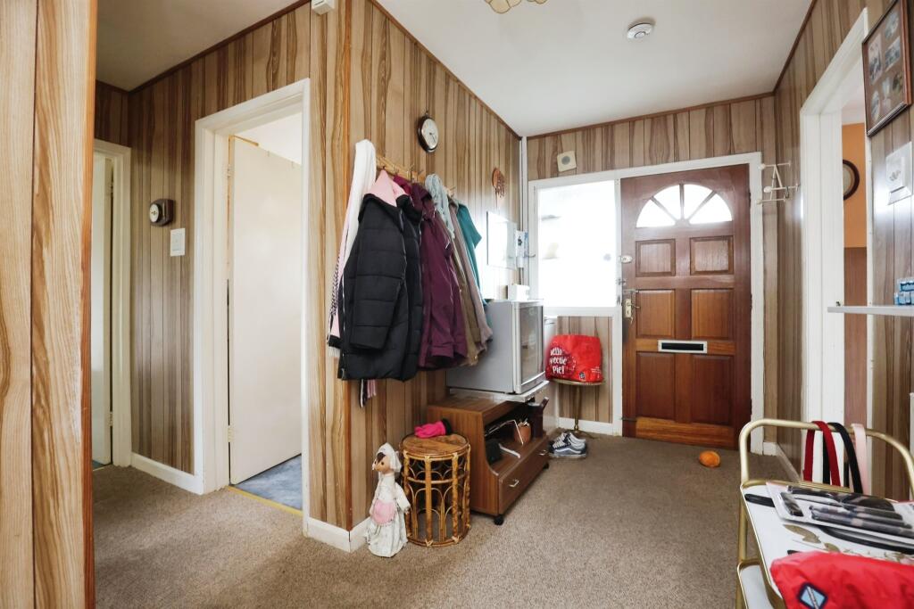 Additional property image - Loverock Crescent, RUGBY