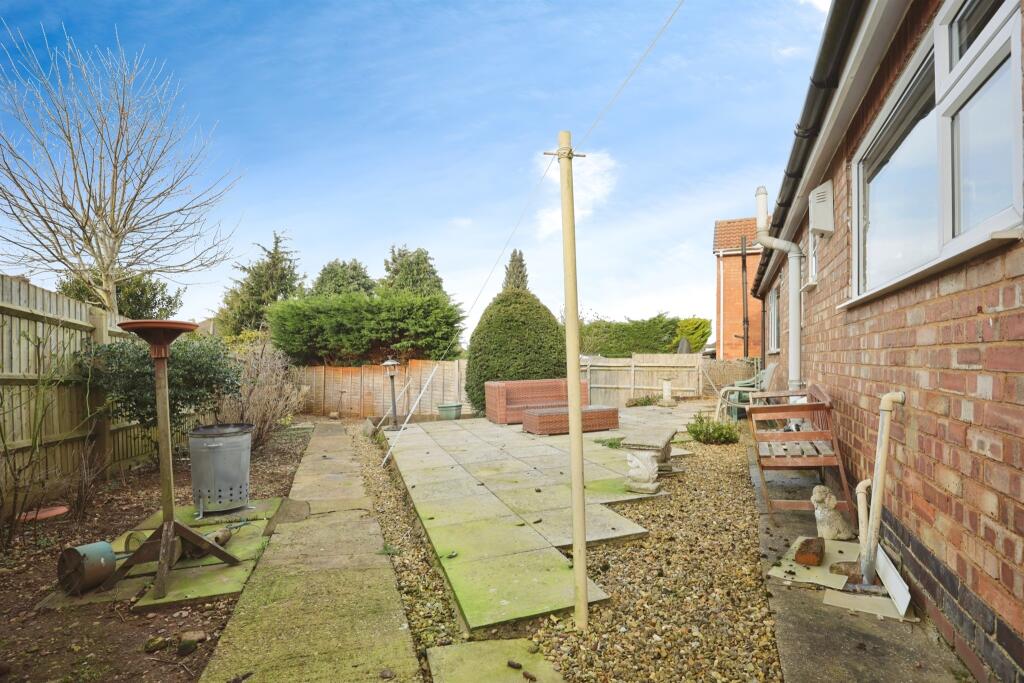 Additional property image - Loverock Crescent, RUGBY