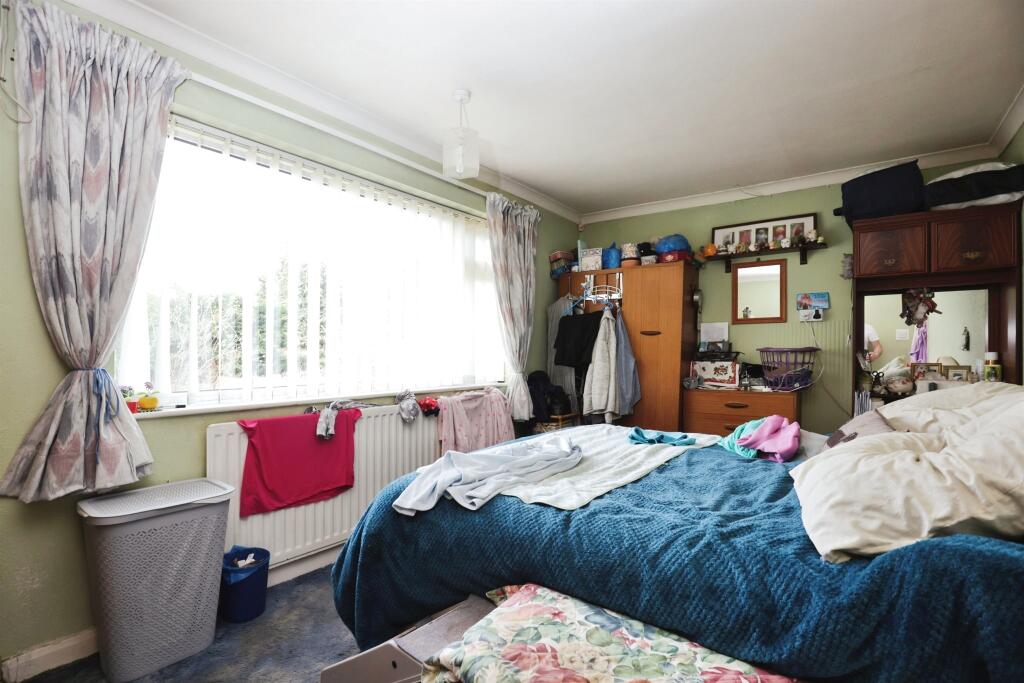 Additional property image - Loverock Crescent, RUGBY