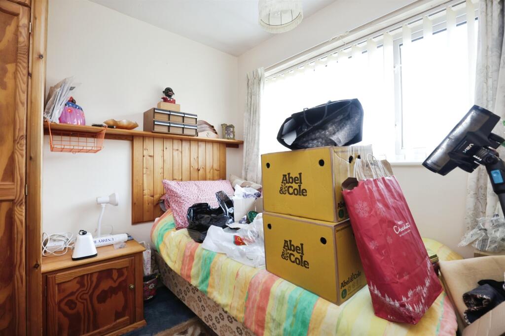Additional property image - Loverock Crescent, RUGBY