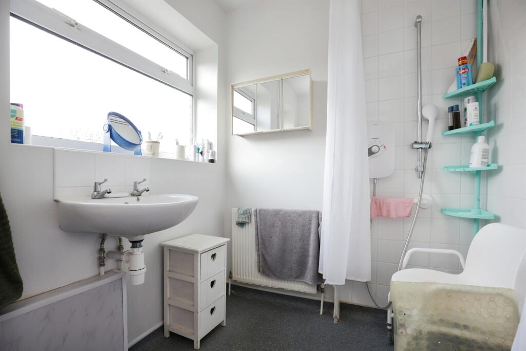 Additional property image - Loverock Crescent, RUGBY