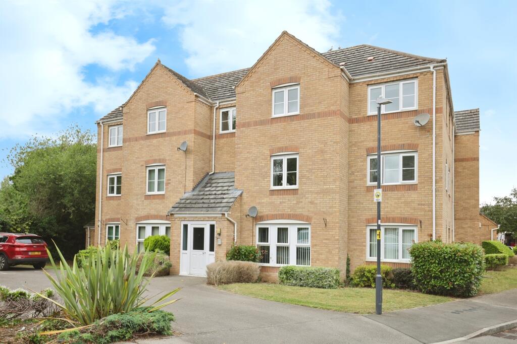 Main image of property: Gardeners End, Rugby