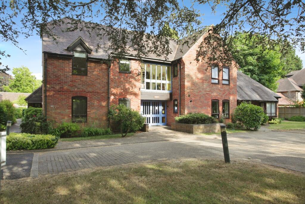 Main image of property: Dunchurch Road, Rugby