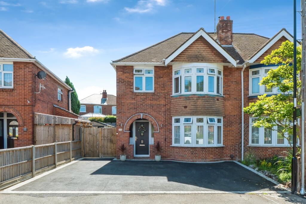 Main image of property: Edwina Close, Southampton