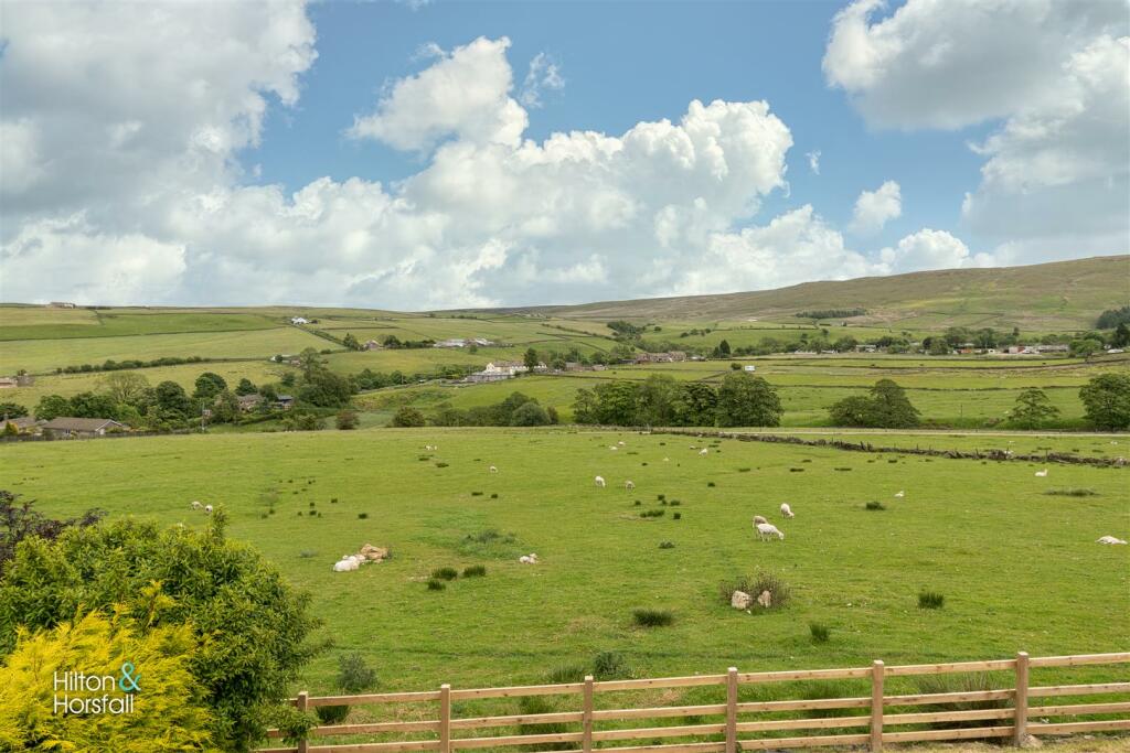 Additional property image - Naze End Barn, Hollin Hall, Trawden