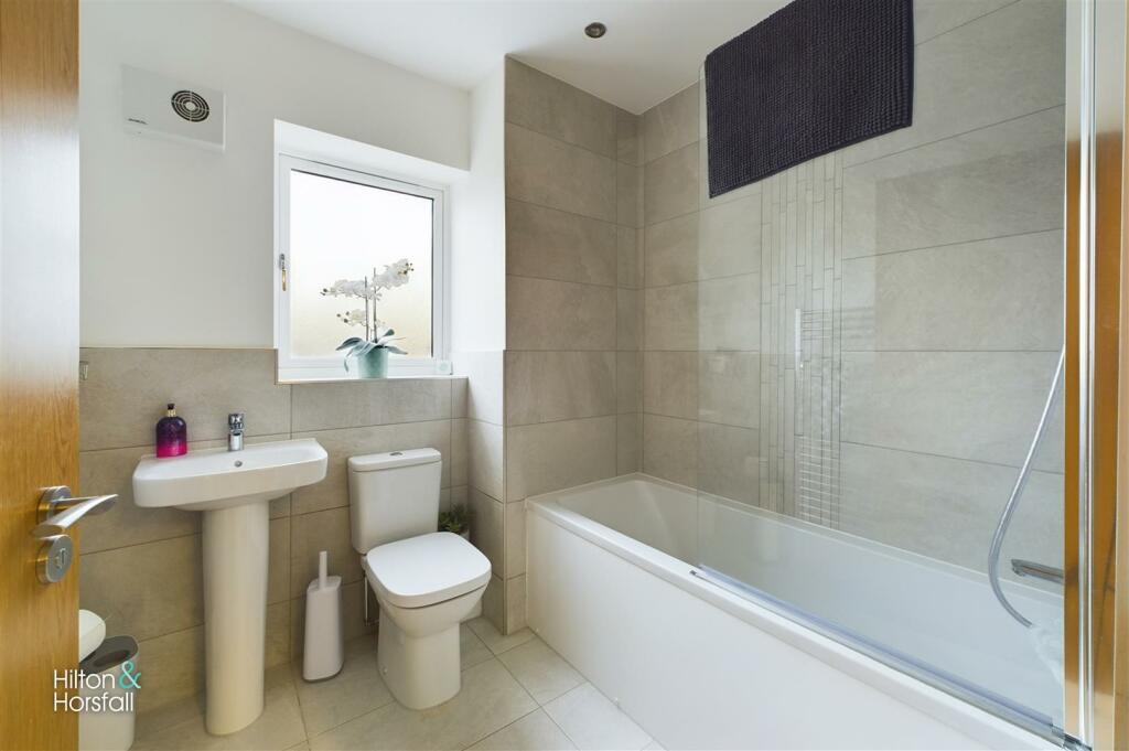 Additional property image - Carry Field, Colne