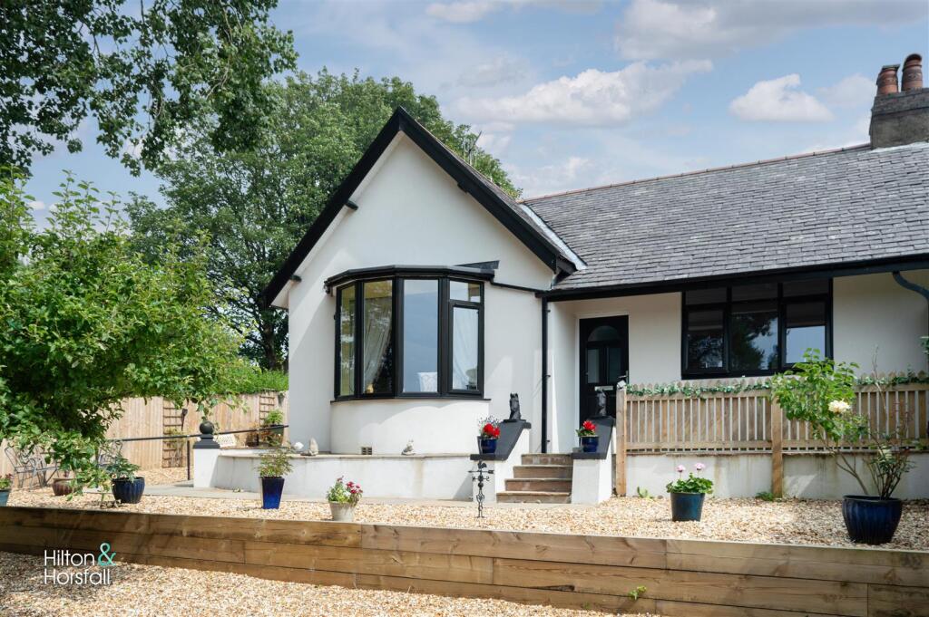 Main image of property: Holme Lea, Norwood Avenue, Nelson