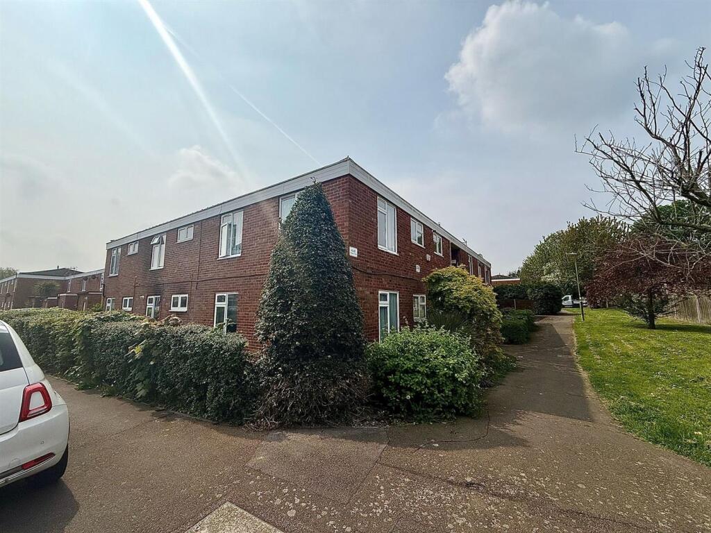 Main image of property: Davison Drive, Cheshunt