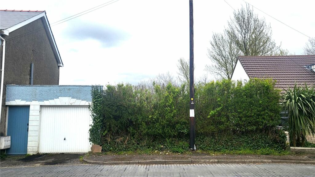 Plot for sale in Cefn Glas Road, Bridgend, CF31